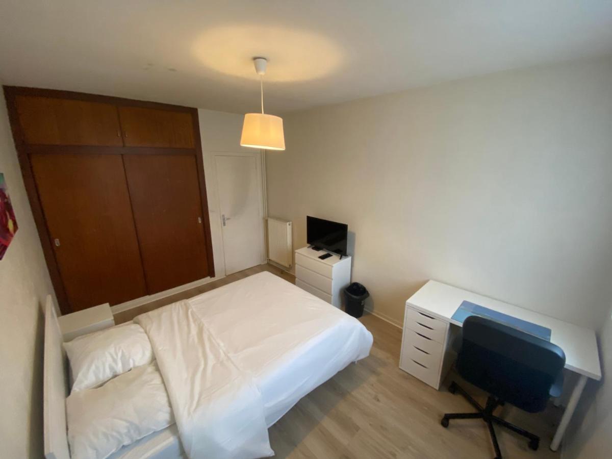 Chambre calme  Le Mans Extérieur photo